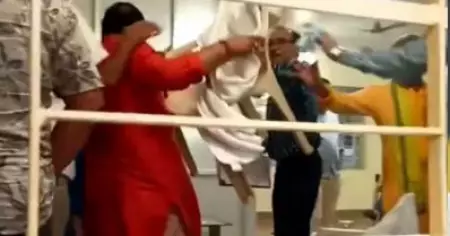 മുഖ്യമന്ത്രിയുടെ രാജി, പുതിയ മുഖ്യമന്ത്രിയുടെ പ്രഖ്യാപനം, പിന്നാലെ കൂട്ടത്തല്ല്; ത്രിപുരയില്‍ നാടകീയ രംഗങ്ങള്‍, വീഡിയോ