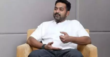 താമസിക്കുന്ന ഹോട്ടലില്‍ ഒരു പെണ്‍കുട്ടി വരുമ്പോഴേക്കും എല്ലാവരും ബാല്‍ക്കണിയിലെത്തും; പഴയ ഹോസ്റ്റല്‍ സ്വഭാവം ഞങ്ങള്‍ പുറത്തെടുത്തു: ആസിഫ് അലി