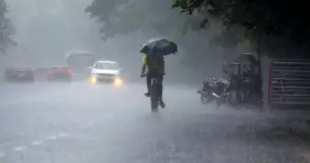 അതിതീവ്ര മഴ; 12 ജില്ലകളിലെ വിദ്യാഭ്യാസ സ്ഥാപനങ്ങള്‍ക്ക് ഇന്ന് അവധി