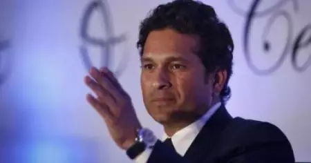 മുംബൈ ക്രിക്കറ്റ് അസോസിയേഷനില്‍ സച്ചിന്‍ ടെന്‍ഡുല്‍ക്കറിന്റെ പ്രസക്തി അവസാനിക്കുന്നു? വോട്ട് പോലും ചെയ്യിക്കണമോ എന്ന കാര്യത്തിലും ചര്‍ച്ച
