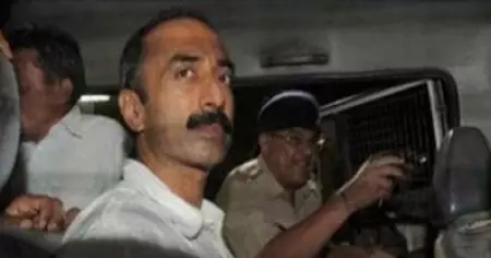 ഗുജറാത്ത് കലാപക്കേസ്: മുന്‍ ഐ.പി.എസ് ഉദ്യോഗസ്ഥന്‍ സഞ്ജീവ് ഭട്ട് അറസ്റ്റില്‍