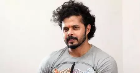 ഇതൊരു ഏകദിനമോ ടെസ്‌റ്റോ അല്ല, ടി-20 ലോകകപ്പാണ്, സൂപ്പര്‍താരത്തെ ടീമില്‍ ഉള്‍പ്പെടുത്താതില്‍ പ്രതിഷേധവുമായി ശ്രീശാന്ത്