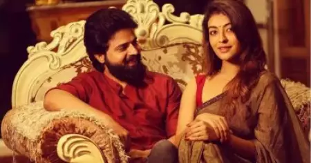 അര്‍ജുനെ പോലെ ഭാര്യ ചെയ്യുന്ന ജോലിയോട് ബഹുമാനമുള്ള എത്ര പേരുണ്ട്, കമന്റുകള്‍ എഴുതുന്നവര്‍ സ്വന്തം വീട്ടുകാരെ സ്മരിക്കുക; ദുര്‍ഗക്ക് പിന്തുണയുമായി കൃഷ്ണ ശങ്കര്‍
