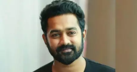 അവരെന്നോട് ഭയങ്കര ദേഷ്യം കാണിച്ചിട്ടുണ്ട്, തനിക്ക് ഒന്ന് മര്യാദക്ക് സിനിമ സെലക്ട് ചെയ്ത് കൂടെയെന്നാണ് ചോദിച്ചത്: ആസിഫ് അലി