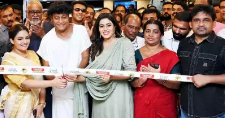 സ്വര്‍ണത്തിളക്കവുമായി ബോബി ചെമ്മണൂര്‍ ഇന്റര്‍നാഷണല്‍ ജ്വല്ലേഴ്‌സ് ഇനി കാഞ്ഞങ്ങാടും
