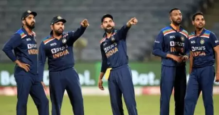 ആരും പിരിഞ്ഞുപോകരുത്; ഇല്ലോളം കുറച്ച് അത്ഭുതങ്ങള്‍ നടന്നാല്‍ ഇന്ത്യ ഫൈനലിലെത്തും