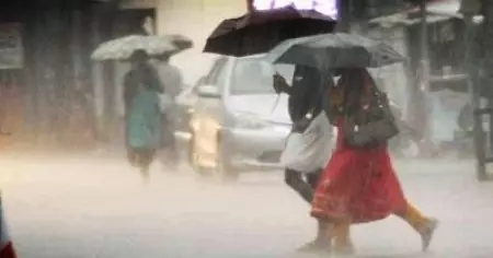 സംസ്ഥാനത്ത് ഇന്ന് അതിതീവ്ര മഴയ്ക്ക് സാധ്യത; നാല് ജില്ലകളില്‍ റെഡ് അലേര്‍ട്ട്