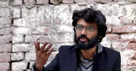 ഷര്‍ജീല്‍ ഇമാം ഭീകരവാദിയെന്ന് കോണ്‍ഗ്രസ് വക്താവ്; പാര്‍ട്ടിയുടെ ഔദ്യോഗിക നിലപാടാണോയെന്ന് വിമര്‍ശനം, വിവാദം
