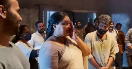 ഞാന്‍ എന്താണ് ചെയ്തതെന്ന് ഇപ്പോഴും അറിയില്ല; കമലദളം സെറ്റില്‍ മാത്രമാണ് എനിക്ക് ഇത്രയും വിഷമമായിട്ടുള്ളത്; ബിന്ദു പണിക്കരുടെ വികാരനിര്‍ഭരമായ വീഡിയോയുമായി മമ്മൂട്ടി കമ്പനി
