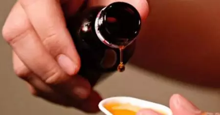 മരുന്നുകളിൽ അമിതമായ അളവിൽ രാസവസ്തുക്കൾ; ഇന്തോനേഷ്യയിൽ 133 കുട്ടികൾ മരിച്ചു