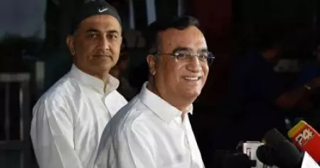 'ഖാര്‍ഗെക്കുള്ള വെല്ലുവിളി തുടങ്ങി'; രാജസ്ഥാനില്‍ എ.ഐ.സി.സി ചുമതലയില്‍ നിന്ന് രാജിവെച്ച് അജയ് മാക്കന്‍