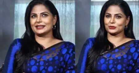 സത്യം പറ നീ നല്ല വെള്ളമടിയാണല്ലേന്ന് ലാല്‍ ചേട്ടന്‍ ചോദിച്ചു; സ്‌മോക്ക് ചെയ്യുന്നവരോട് ബഹുമാനം തോന്നി, ഇത്ര ബുദ്ധിമുട്ടാണല്ലോ: ആശ ശരത്ത്