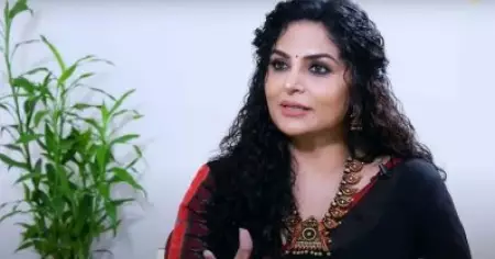 പാഷന് പിന്നാലെ പോകുന്നതിന് മുമ്പ് പെണ്‍കുട്ടികള്‍ സ്വന്തമായി ഒരു ജോലി നേടണം: ആശ ശരത്