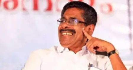 പ്രൈമറി സ്‌കൂള്‍ കുട്ടികള്‍ പോലും ഇങ്ങനെ പെരുമാറില്ല, കോണ്‍ഗ്രസിന്റെ ഈ പോക്ക് അപകടകരം: മുല്ലപ്പള്ളി