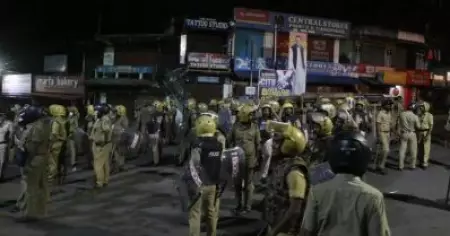 വിഴിഞ്ഞത്ത് പൊലീസ് ഗുണ്ടാസംഘങ്ങളെ അഴിഞ്ഞാടാന്‍ അനുവദിക്കരുത്, കള്ളക്കേസുകള്‍ പിന്‍വലിക്കണം: മത്സ്യത്തൊഴിലാളി സമര ഐക്യദാര്‍ഢ്യ സമിതി