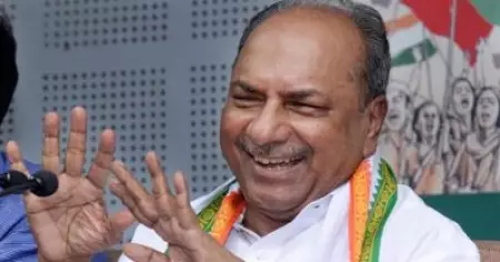 കുറിതൊടലും ആന്റണിയുടെ മൃദു ഹിന്ദുത്വവും കോണ്‍ഗ്രസിലെ പുകച്ചിലും