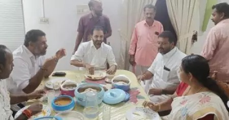 ക്രിസ്മസിന് വിശ്വാസികളുടെ വീടുകളിലേക്ക് 'സ്‌നേഹ യാത്ര'യുമായി ബി.ജെ.പി നേതാക്കള്‍