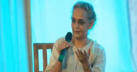 ക്രിസംഘികള്‍ ഒന്നോര്‍ക്കണം, ഒരു വര്‍ഷത്തിനിടക്ക് 300ലധികം ചര്‍ച്ചുകള്‍ക്ക് നേരെ ആക്രമണം നടത്തിയവരെയാണ് നിങ്ങള്‍ പിന്തുണക്കുന്നത്: അരുന്ധതി റോയ്