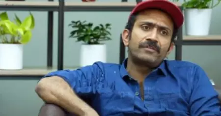പുലയാടി മക്കള്‍ തെറിയായത് കൊണ്ടല്ലേ താന്‍ പാടാത്തത്? കവിത പാടാന്‍ വിസമ്മതിച്ച അവതാരകയോട് ഷൈന്‍