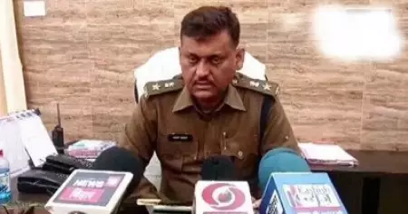 ബലാത്സംഗം ചെറുക്കാന്‍ ഓടിക്കൊണ്ടിരിക്കുന്ന ബസില്‍ നിന്ന് ചാടി അധ്യാപിക; ഗുരുതര പരിക്ക്