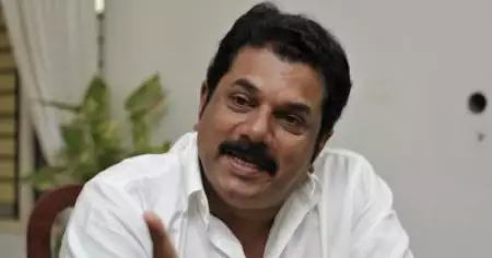 എന്ത് കാമ്പാണതിലുള്ളത്; എന്തെങ്കിലുമൊക്കെ പറയണം എന്ന് വിചാരിക്കുന്നവരുണ്ടാക്കിയ വിഷയം; കലോത്സവത്തിലെ നോണ്‍വെജ് വിവാദത്തില്‍ മുകേഷ്