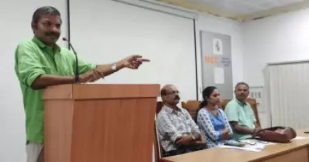 ബിരുദ പഠനത്തില്‍ ഭാഷാസാഹിത്യ പഠനത്തിന് പ്രാധാന്യം കുറയുന്നത് അപകടകരം: പി. പവിത്രന്‍