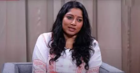 ഏഴാം ക്ലാസ് മുതല്‍ എന്നെ പെണ്ണ് കാണാന്‍ വരുന്നുണ്ട്, ഞങ്ങളുടെ നാട്ടില്‍ ആരു വന്നാലും പെണ്ണിനെ കാണിക്കുമെന്ന അവസ്ഥയാണ്: അനുമോള്‍