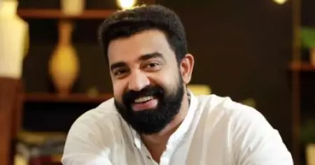 സാറിന്റെ ലാസ്റ്റ് സിനിമകള്‍ ബോക്‌സ് ഓഫീസില്‍ വലിയ അനക്കമൊന്നും സൃഷ്ടിക്കാത്തതാണ്, മനസില്ലാ മനസോടെയാണ് തിരിച്ച് വിളിച്ചത്: സിജു വില്‍സണ്‍