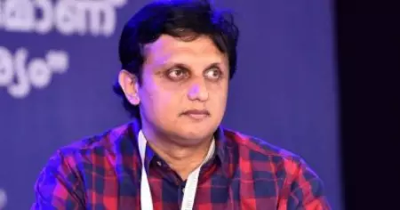 ഇന്‍ഫ്‌ളുവന്‍സര്‍ വിവാദം; കാര്യങ്ങള്‍ മുന്‍കൂട്ടി കാണാന്‍ സര്‍ക്കാര്‍ അയ്യര്‍ ദി ഗ്രേറ്റിലെ മമ്മൂട്ടിയല്ല: മുഹമ്മദ് റിയാസ്