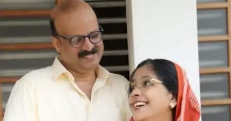 ഇത് രണ്ടാം വിവാഹമല്ല, വിമര്‍ശിക്കുന്നവര്‍ക്ക് ഇസ്‌ലാമിനെക്കുറിച്ച് വ്യക്തതയില്ല: ഷീന ഷുക്കൂര്‍
