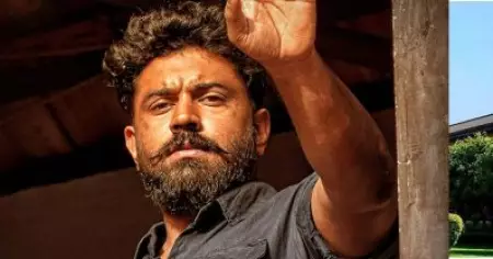 ട്രെയ്‌ലറിലും ടീസറിലും പോസ്റ്ററിലും നായകന്‍ മട്ടാഞ്ചേരി മൊയ്തു, സിനിമയില്‍?