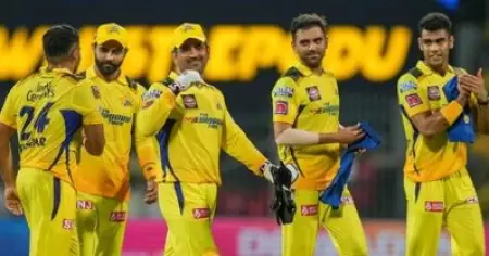 അങ്ങനെ ചെയ്യാന്‍ ധോണി തയ്യാറായില്ലെങ്കില്‍ ടീം പ്ലേ ഓഫ് കടക്കാന്‍ പോണില്ല; തോല്‍വിക്ക് പിന്നാലെ പ്രതികരിച്ച് ഇംഗ്ലണ്ട് ലെജന്‍ഡ്