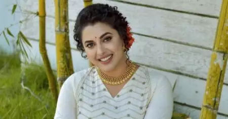 തലതെറിച്ചവള്‍ എന്ന പേര് നേരത്തെ കിട്ടിയതുകൊണ്ട് രക്ഷപ്പെട്ടവളാണ് ഞാന്‍: ജുവല്‍ മേരി