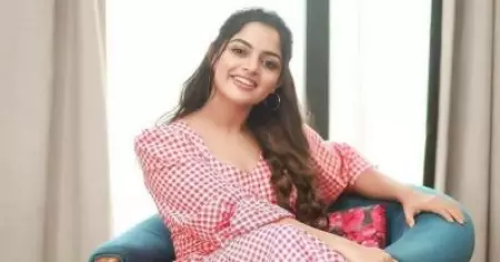 ബീഫിനെ പറ്റി പറഞ്ഞത് എന്തുകൊണ്ടാണ് ഇത്രയും ചര്‍ച്ചയായതെന്ന് അറിയില്ല, അത് ചര്‍ച്ച ചെയ്യാനുള്ള മാറ്ററേ അല്ല: നിഖില വിമല്‍
