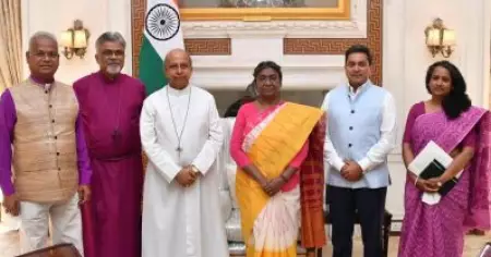 ക്രൈസ്തവര്‍ക്ക് നേരെയുള്ള അക്രമം വര്‍ധിക്കുന്നത് ആശങ്ക; പുരോഹിത പ്രതിനിധി സംഘം രാഷ്ട്രപതിയെ കണ്ടു
