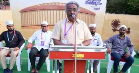 പ്രതിപക്ഷമില്ലാത്ത രാജ്യത്ത് ജനാധിപത്യത്തിന് സ്ഥാനമില്ല; മതഗ്രന്ഥങ്ങളെ കൂട്ടുപിടിച്ചുള്ള ഭരണം ഇന്ത്യയെ പിറകോട്ട് നയിക്കും: പി.ഡി.ടി. ആചാരി