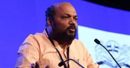 എ.ഐ ക്യാമറ വിവാദം: കെല്‍ട്രോണിന് വീഴ്ച ഉണ്ടായിട്ടില്ലെന്ന് പ്രിന്‍സിപ്പല്‍ സെക്രട്ടറി; സമഗ്രഭരണാനുമതി നല്‍കുന്നതില്‍ വീഴ്ചയുണ്ടെന്ന് മന്ത്രി പി. രാജീവ്