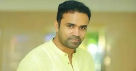 നിങ്ങള്‍ ഉദ്ദേശിച്ച മരുന്നല്ല ഈ മരുന്ന്, ഇത് ഡോക്ടര്‍ കുറിച്ചത്; അവതാരകനോട് റോണി ഡേവിഡ്