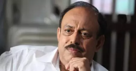 മൂന്നുകോടി രൂപ വാങ്ങിക്കുന്നയാളുടെ പടം മുപ്പതുലക്ഷം പോലും തിയേറ്ററിൽ കളക്ട് ചെയ്യുന്നില്ല: ജി. സുരേഷ് കുമാർ