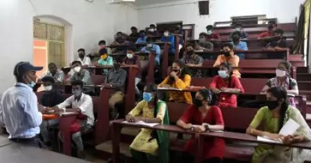 ഉന്നത വിദ്യാഭ്യാസം നേടുന്ന ന്യൂനപക്ഷങ്ങളില്‍ ഏറ്റവും കുറവ് മുസ്‌ലിങ്ങള്‍; കൂടുതല്‍ പേര്‍ കേരളത്തില്‍ നിന്ന്: റിപ്പോര്‍ട്ട്