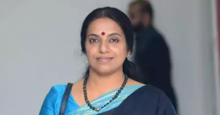 ചില കോക്കസുകളുണ്ട്, അവരുടെ കഥകള്‍ മാത്രമാണ് കേള്‍ക്കുക; ഗോഡ്ഫാദര്‍മാരില്ലാത്തവര്‍ കഷ്ടപ്പെടുന്നു, പലരും ഡിപ്രഷനിലാണ്: ജോളി ചിറയത്ത്