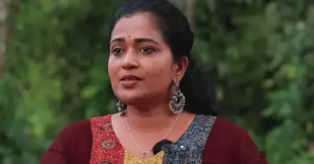 എനിക്കൊരു അരക്കിലോ കൂടുതല്‍ ഇഷ്ടം മമ്മൂക്കയെയാണ്; ഒരു റിപ്ലെ കൊണ്ട് മര്യാദ കാണിക്കുന്ന വലിയ മനുഷ്യനാണ്: മഞ്ജു പത്രോസ്