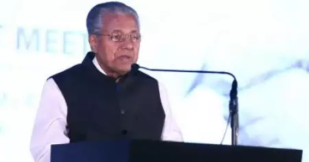 നോക്കുകൂലി നമ്മള്‍ അവസാനിപ്പിച്ചു, ഭാവിയില്‍ കെ റെയില്‍ യാഥാര്‍ഥ്യമാക്കും: മുഖ്യമന്ത്രി