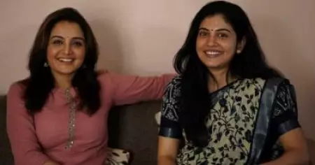 ഞാന്‍ നോക്കുമ്പോള്‍ മലയാളത്തിന്റെ ലേഡി സൂപ്പര്‍ സ്റ്റാര്‍ ഒളിച്ചുകളിക്കുകയായിരുന്നു: ശിവദ