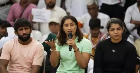 ബ്രിജ് ഭൂഷണിന്റെ വസതിയില്‍ പോയത് അന്വേഷണത്തിന്റെ ഭാഗമായി; തെറ്റായ വാര്‍ത്തകള്‍ പ്രചരിക്കുന്നു; ഗുസ്തി താരങ്ങള്‍