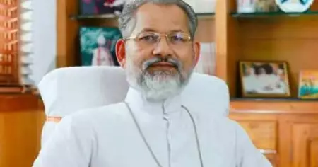 ചൈനയേയും പാക്കിസ്ഥാനേയും പ്രതിരോധിക്കുമെന്ന് പറയുന്നവര്‍ക്ക് ഒരു ചെറിയ സംസ്ഥാനം സംരക്ഷിക്കാനാവുന്നില്ല; കേന്ദ്രത്തെ വിമര്‍ശിച്ച് ചങ്ങനാശേരി അതിരൂപത