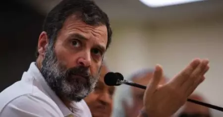 മഹാരാഷ്ട്ര തെരഞ്ഞെടുപ്പ് ആരോപണം; രാഹുല്‍ ഗാന്ധി ആവശ്യപ്പെടുന്നത് പോലെ സി.സി.ടി.വി ദൃശ്യം കൈമാറാനാകില്ല: തെരഞ്ഞെടുപ്പ് കമ്മീഷന്‍