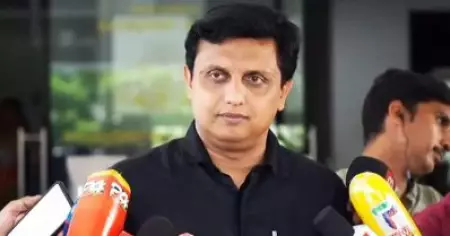 കോണ്‍ഗ്രസ് നേതാക്കളുടെ കണ്ണീര്‍ കാരണം വെള്ളപ്പൊക്കമുണ്ടാകുമോയെന്ന് തോന്നി; പരിഹസിച്ച് മന്ത്രി റിയാസ്