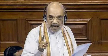 ജവഹർലാൽ നെഹ്‌റു ചെയ്ത മണ്ടത്തരമാണ് പാക് അധിനിവേശ കശ്മീർ: അമിത് ഷാ