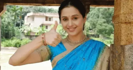 ആ തെലുങ്ക് നടന്റെ അമ്മയായി അഭിനയിക്കണമെന്ന് സംവിധായകന്‍ പറഞ്ഞു, പറ്റില്ലെന്ന് ഞാനും: ദേവയാനി